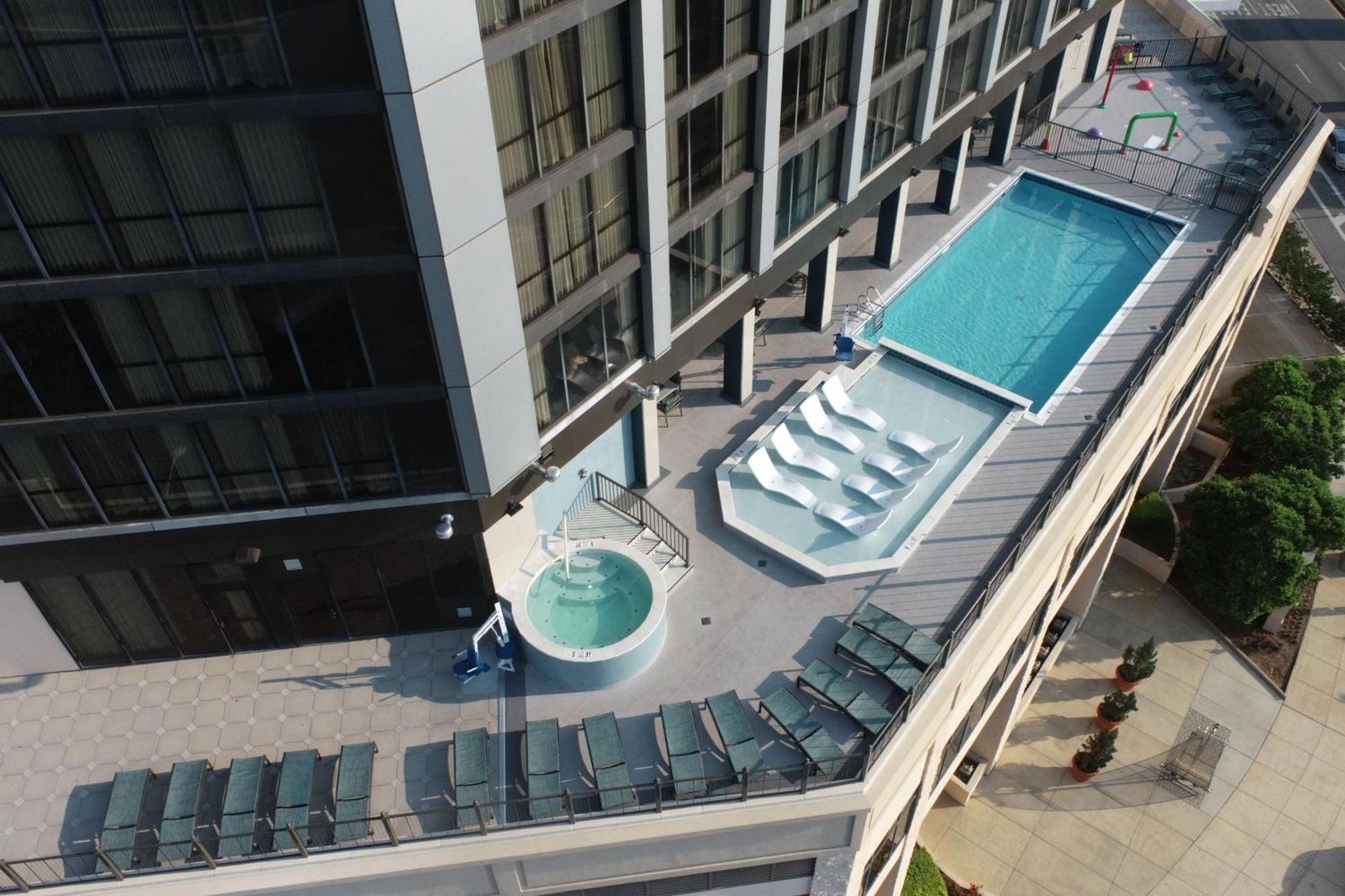 Renaissance Mobile Riverview Plaza Hotel Exterior foto